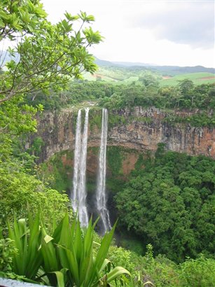 Cascades Chamarel.jpg